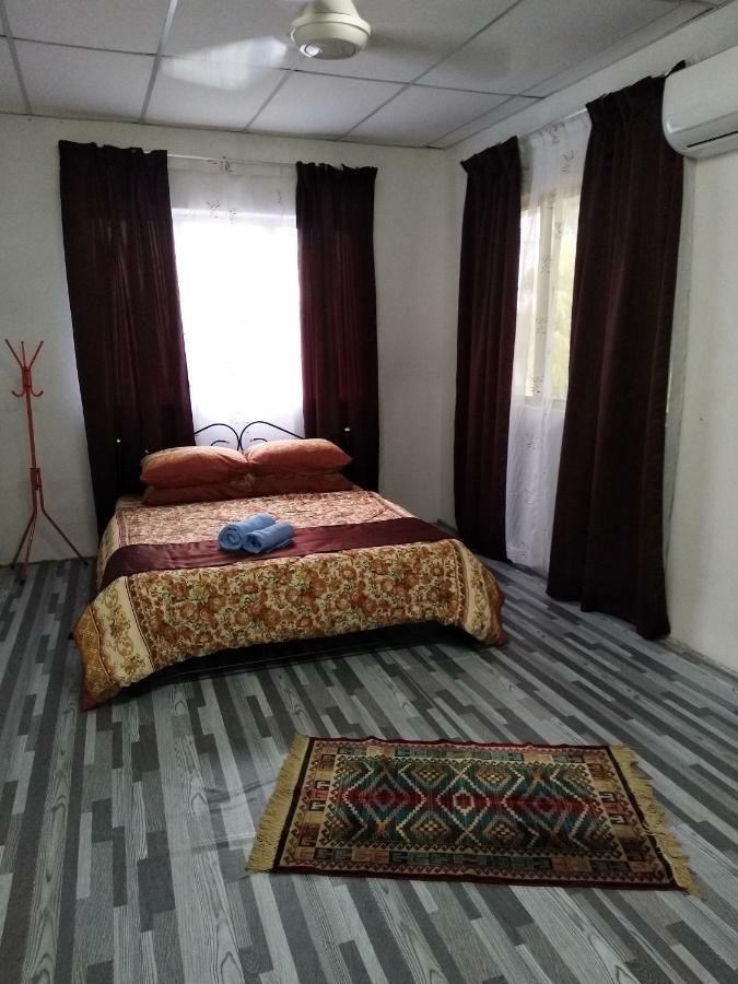 De La Homestay Alor Setar Extérieur photo